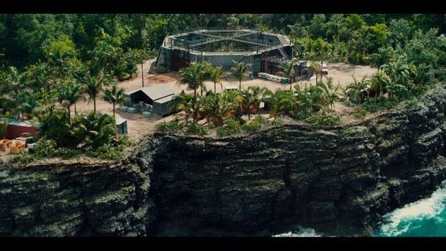 07 Jurassic-World velociraptor-enclos